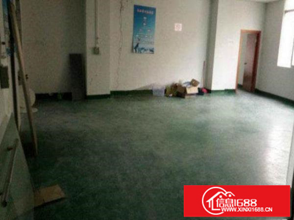 出租龙岗区南约空出一楼1000平方分租;带办公室装修