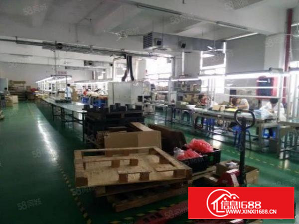 石岩西边岭工业区2楼267平，精装修，园区免停车费