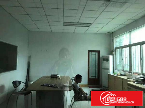 出租塘厦镇第一工业区260平方厂房。精装修，水电齐全位置好