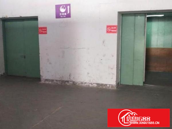 松岗实际面积厂房出租2楼1500平豪华装修水电到位，采光