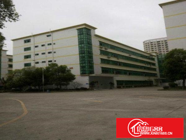 坂田五和地铁口龙壁工业区LED厂4000平带装修