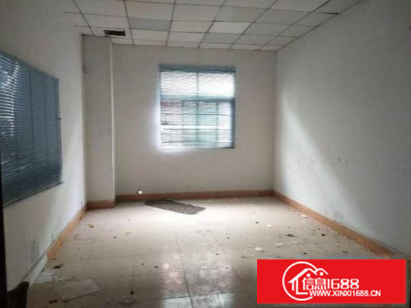 公明下村社区厂房一楼380平方出租