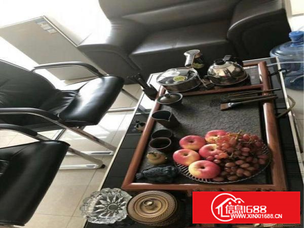 龙壁工业区精装修240平出租！适合电商办公仓库！