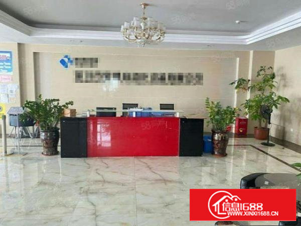 石岩罗租新出楼上2400平，水电到位，无转让费