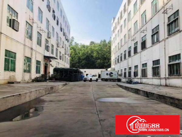 坪地坪东工业区厂房430平米才租5600，超便宜