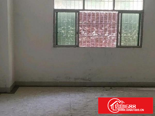 石岩汽车站旁边商办场地低价出租