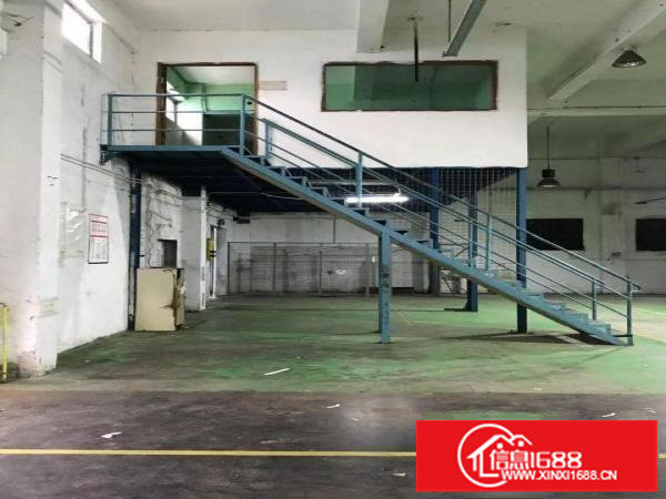 丹竹头地铁口独栋一楼厂房900平，层高7米适合仓库，配送，研