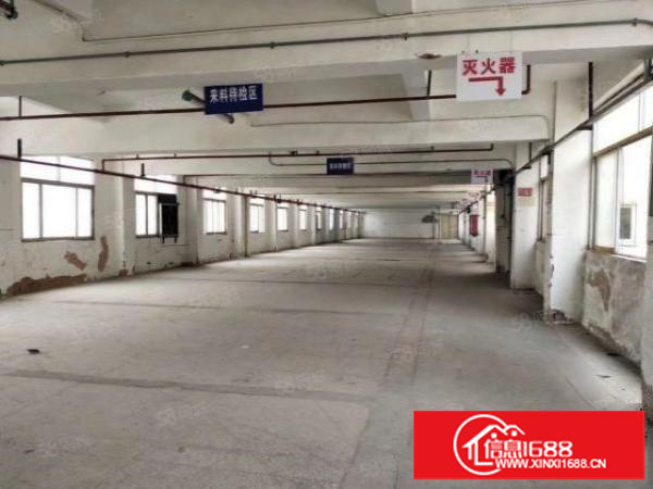 富民工业区独院二楼单层800平米，中间无主长方形