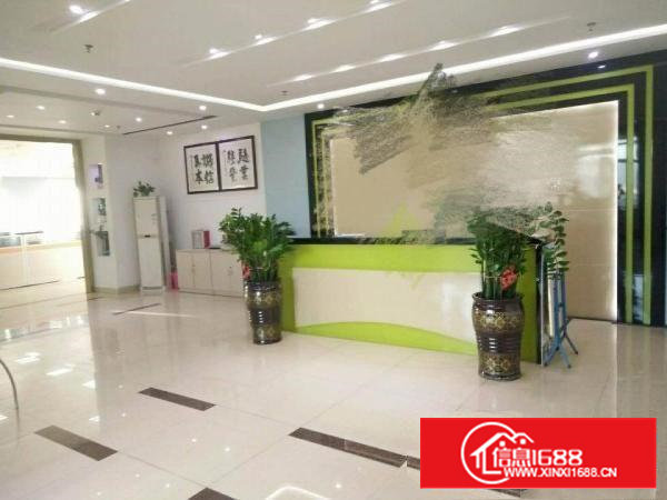 沙井大王山新出楼上3300平方米豪华装修厂房出租