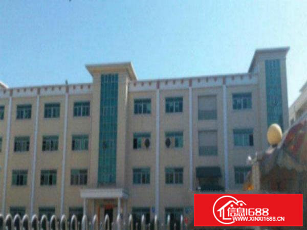 高埗2000平方米一楼厂房出租现成水电装修主电线已拉入一楼