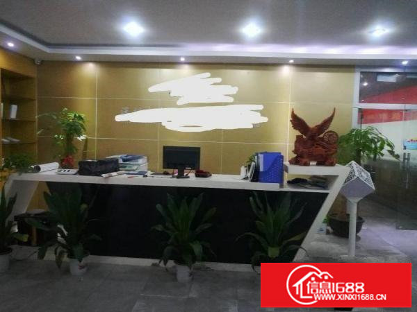 坂田上雪科技园新空出2000平方厂房带精装修出租