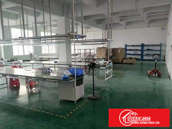 小捷滘工业区新出楼上500平方厂房，现成办公室装修地坪漆