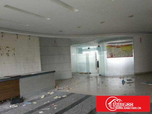 出租龙岗区龙岗同乐工业区豪华办公室装修二楼1200平方