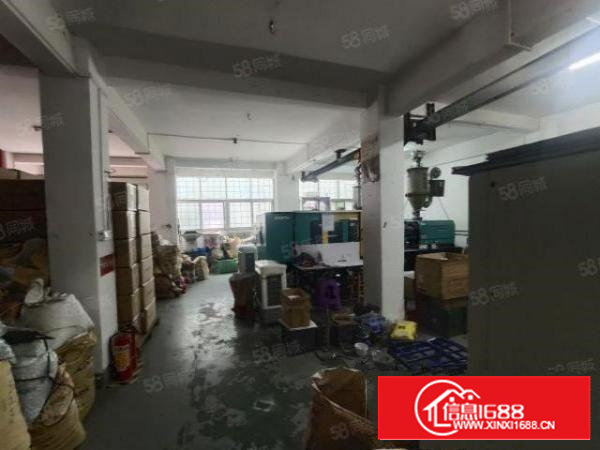 西乡簕竹角，洲石路，新出一楼带装修680平厂房出租，租金33