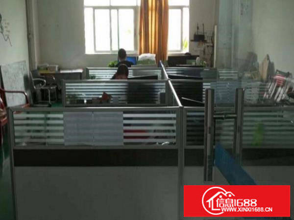 横岗大康原房东楼上900平方精装修厂房仓库出租