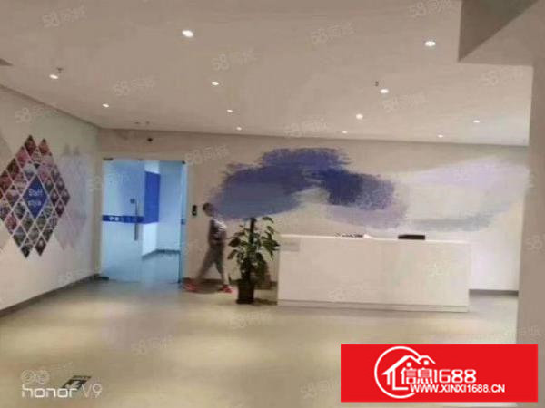 坪山生物医疗产业园2400平厂房出租现成装修可申请补贴二楼