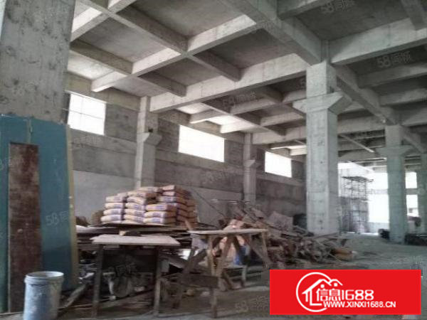 凤岗镇雁田一楼1500平标准厂房出租可以分租带牛角可办环评