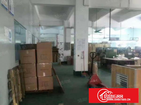 因客户厂扩大搬迁，原合同转租，带装修送部分家具，免转让费