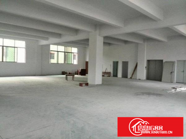 平南高速出口旁独院厂房2500出租