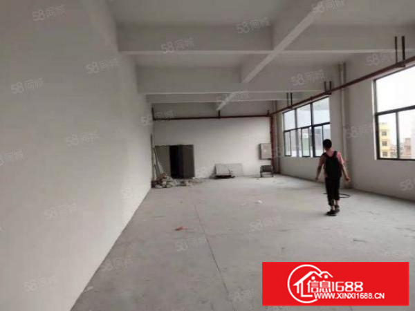 富安可办环评三四楼共3400方带喷淋标准厂房火热招租