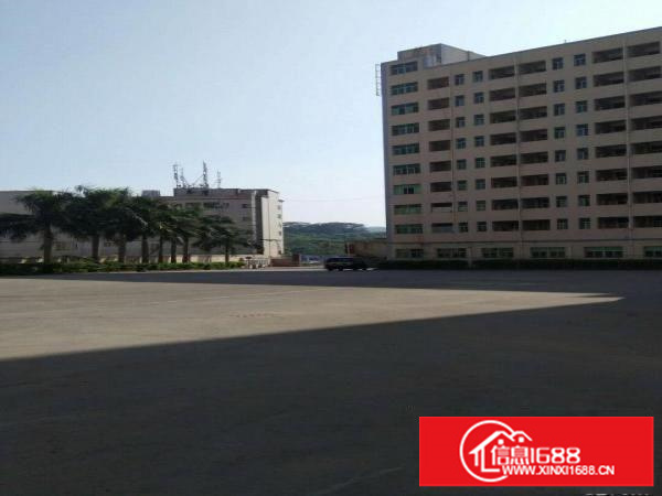 观澜松元轻轨站附近1一3层各3000平米可分租