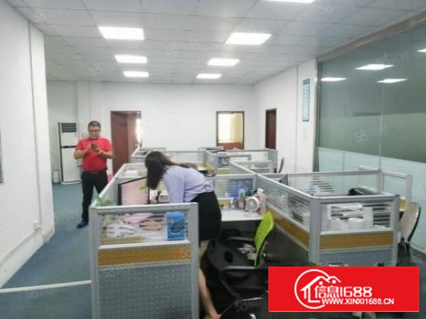 石岩塘头原房东楼上1000平精装修厂房出租，精装修无转让费