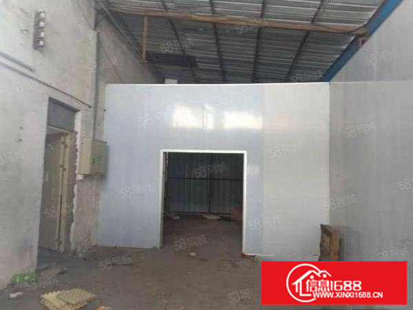 大岭生原房东厂房出租向东一楼300平方，带办公室，地坪漆！！
