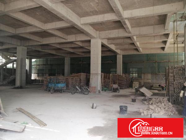 大朗大井头地铁口300米处独院全新厂房5930方出租