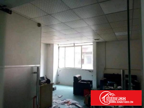 西乡九围工业区或簕竹角工业区带装修厂房1338平米