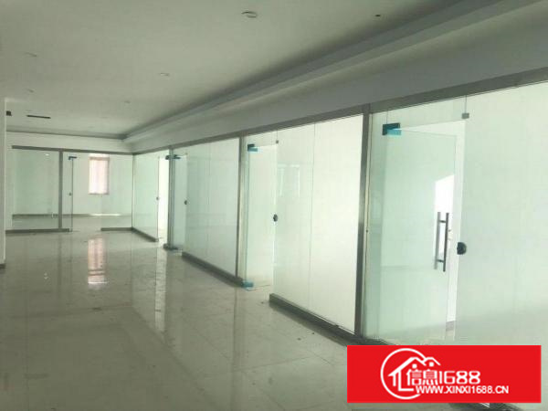 平湖华南城精装修厂房500平米