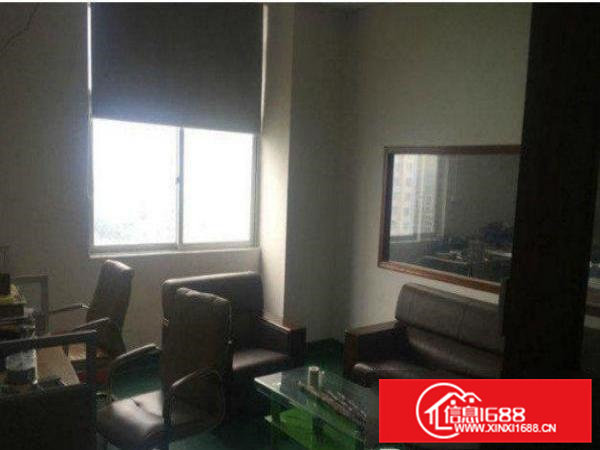 东坑初坑一楼标准厂房720平方带办公室出租