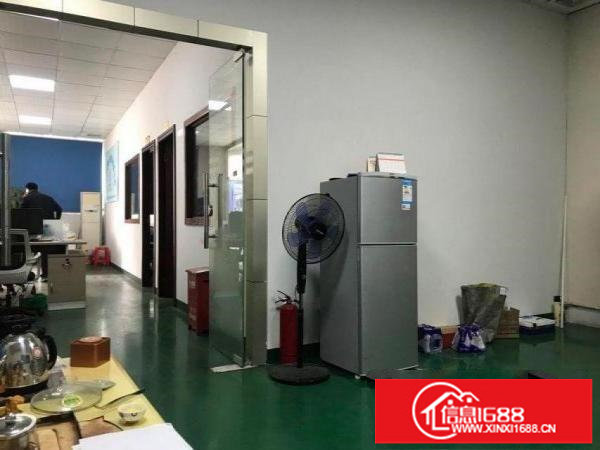 横岗怡锦新出带装修一楼厂房720平出租，周边配套齐全