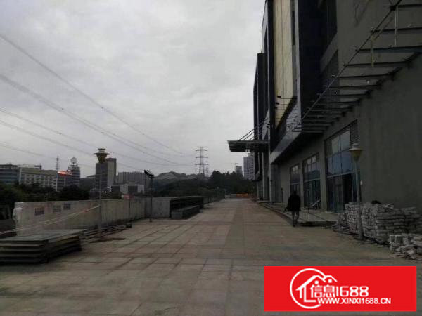 大岭山金桔工业区新空楼上1500平带办公室装修厂房出租