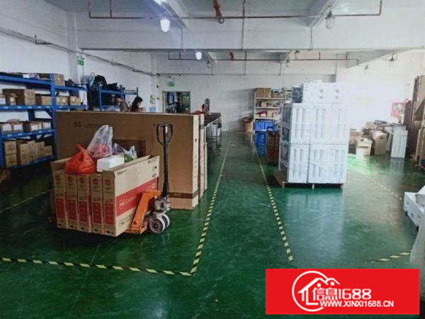 坂田金华工业村楼上厂房450平出租，主线到位，空地大