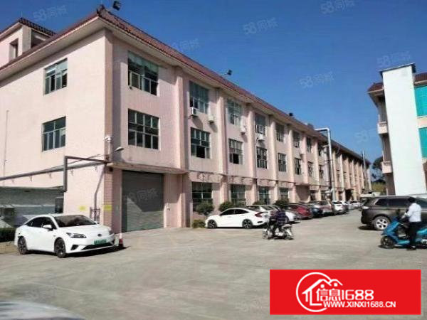 常平高速口标准厂房4000平方，带地坪漆装修，水电齐全