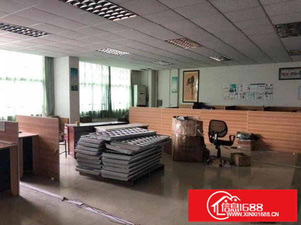 坪山坑梓新出原房东带红本有装修厂房530平出租