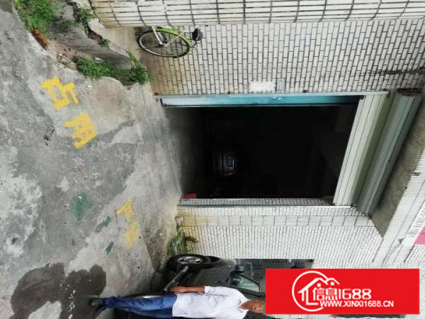 龙华民治第五工业区新出一楼380平厂房带精装修出租