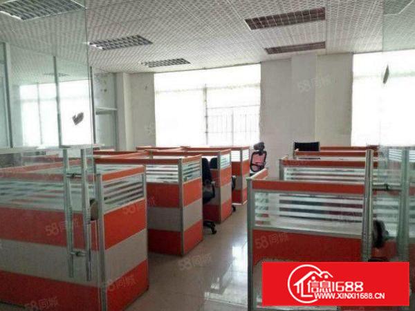 东坑镇角社标准厂房分租一楼1600平方米，带喷淋消防