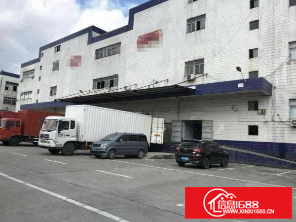 龙华梅观高速出口红本物流园一二楼共一万平（可分租）