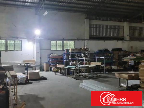 单一层钢构厂房350平米出租