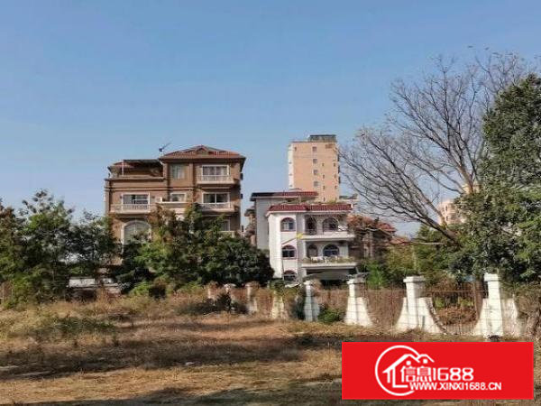 300平方建筑物 300平方土地共600平方