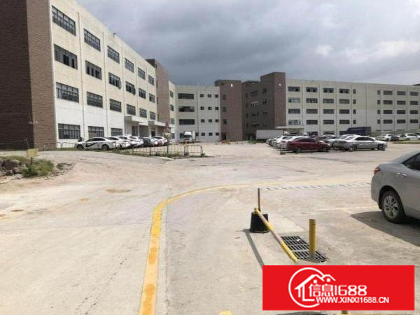 龙岗坪地楼上1900平方坪西市场旁花园式厂房