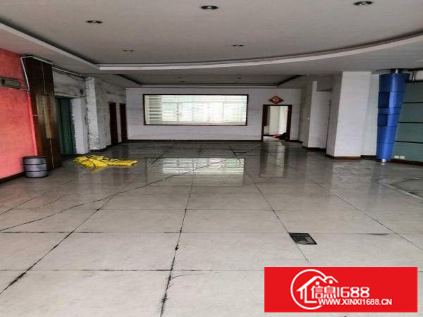 横岗地铁站旁1180平方带装修厂房出租