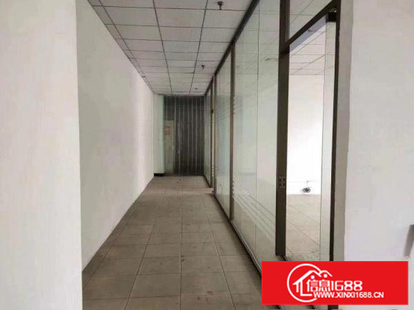 凤岗镇靓盘出租3900平米有现成装修