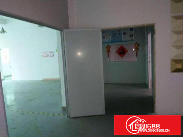 厂房位于沙井后亭地铁站500米，在大型的工业区里面，厂房配有