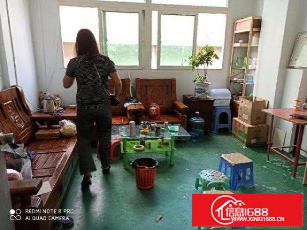 观澜业主直租，楼上现成装修200平