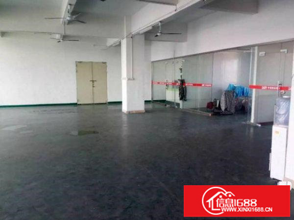 出租坪山新区江边楼上600平米带装修厂房