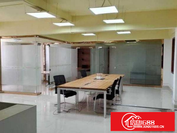 龙岗区布龙路810平业主直租，180起分租小面积带装修办公室