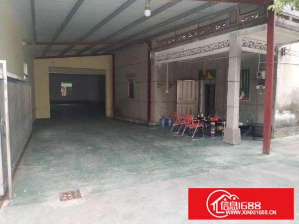 独门独院，厂房300平方，宿舍，饭堂，办公室约200平方