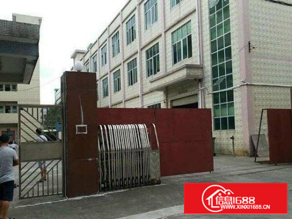 石岩塘头楼上厂房300平出租，入驻生产，无转让费